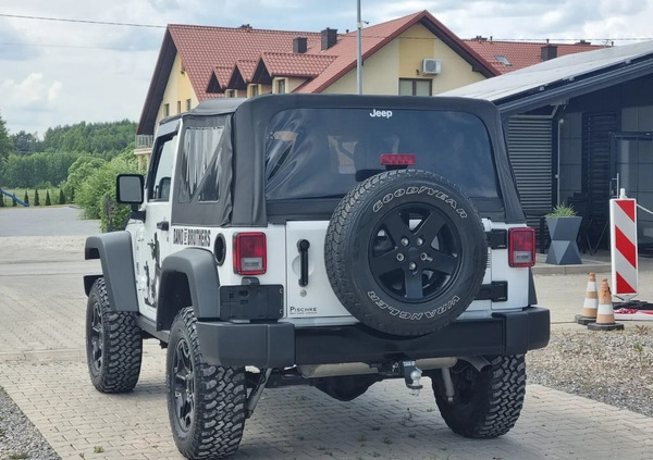 Jeep Wrangler cena 65500 przebieg: 42000, rok produkcji 2016 z Konin małe 211